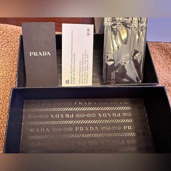 Nwt! Prada 52mm Cat Eye Sunglasses. - Picture 12 of 13
